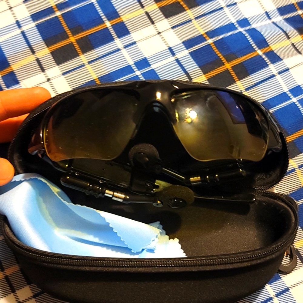 Bluetooth sunglasses black